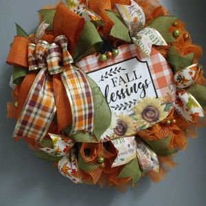 Holiday/seasonal and custom wreaths